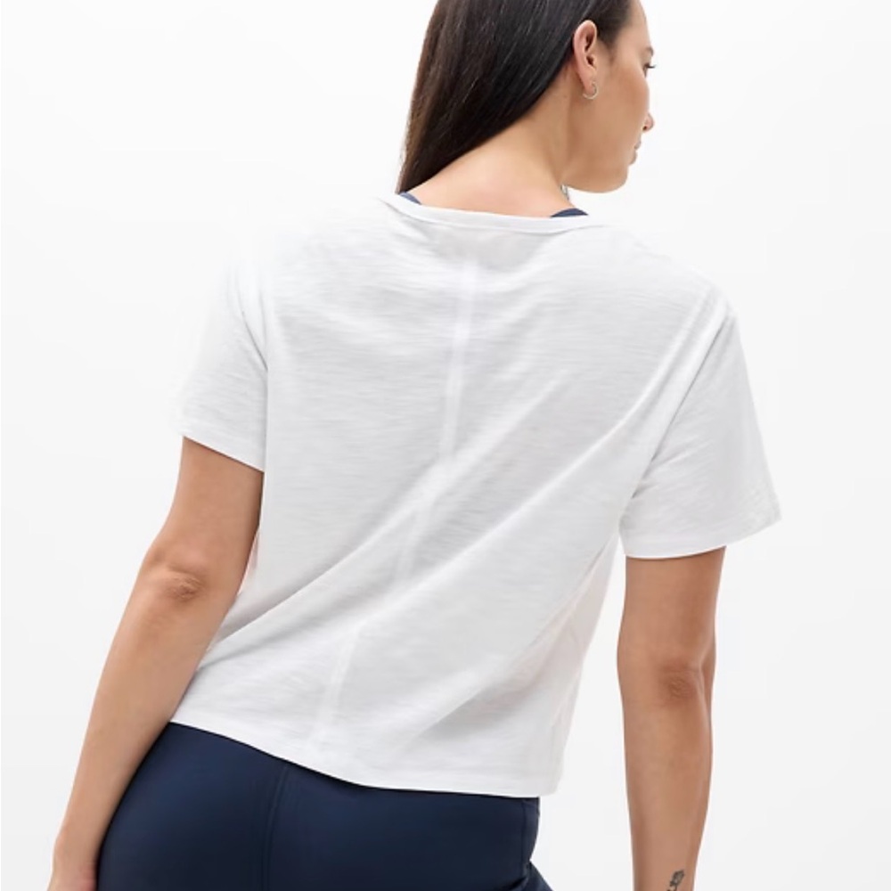 🏷️NWT Athleta Size Large Essential Slub Tee Bright White Semi-Fitted Crew Neck - Picture 15 of 16